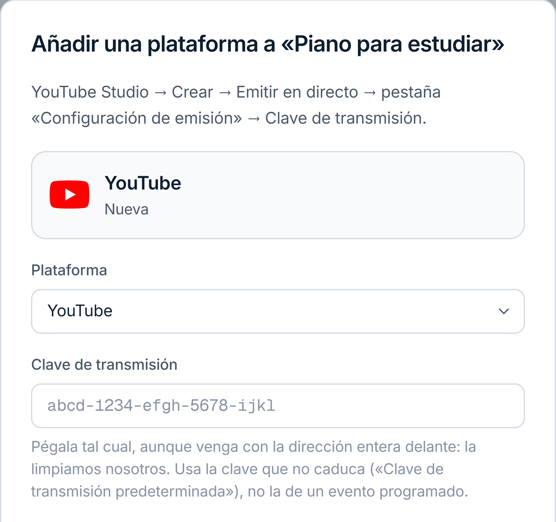 El panel enseñando dónde sacar la clave de transmisión de YouTube